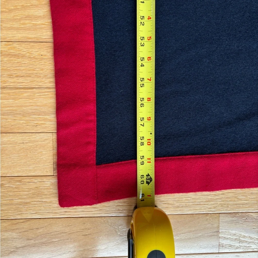 NWOT Moschino Throw Blanket 100% Lambswool Made in Italy